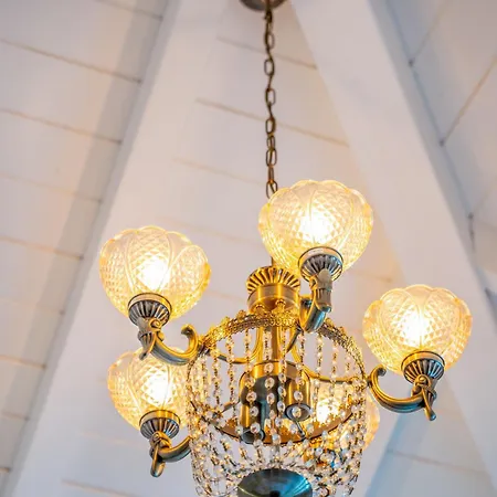 Zaena Hotel *