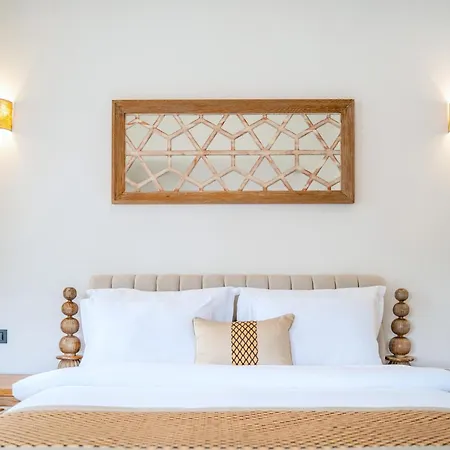 Hotel Zaena *
