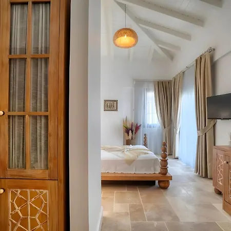 Zaena ホテル アラカティ