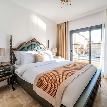 Zaena Hotel